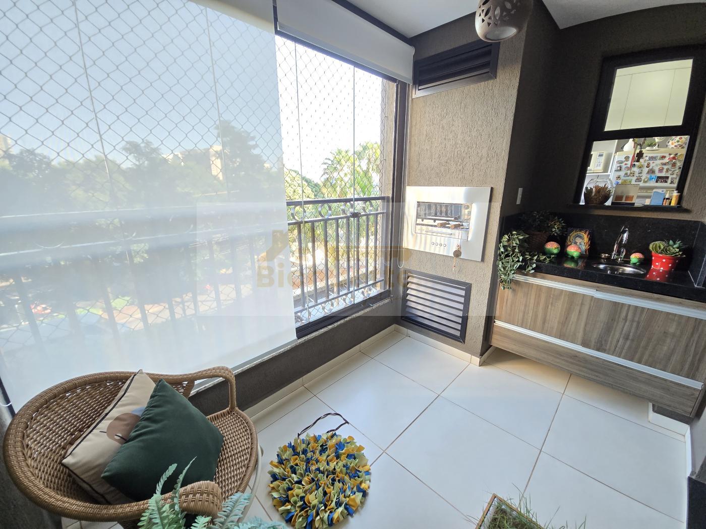 Apartamento à venda com 3 quartos, 90m² - Foto 1