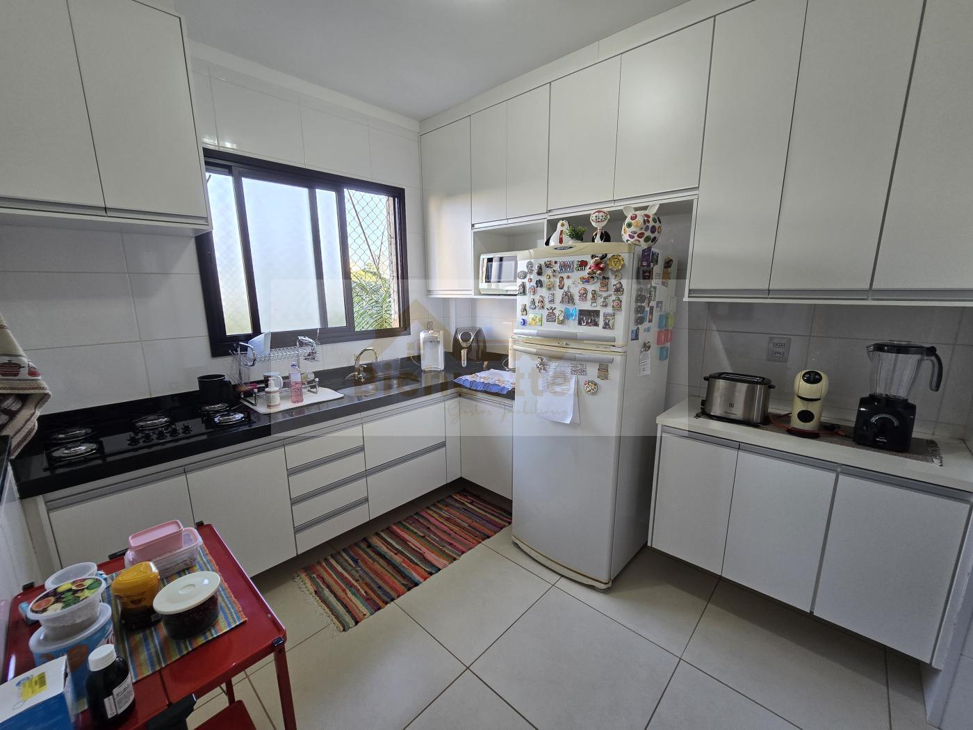 Apartamento à venda com 3 quartos, 90m² - Foto 17