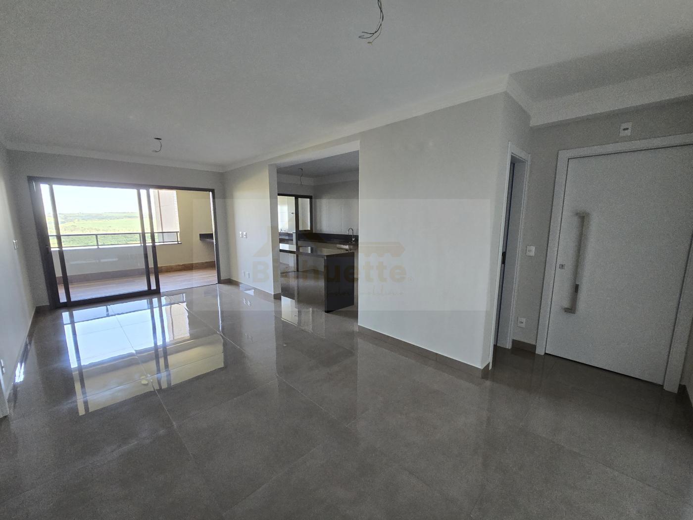 Apartamento à venda com 3 quartos, 126m² - Foto 2