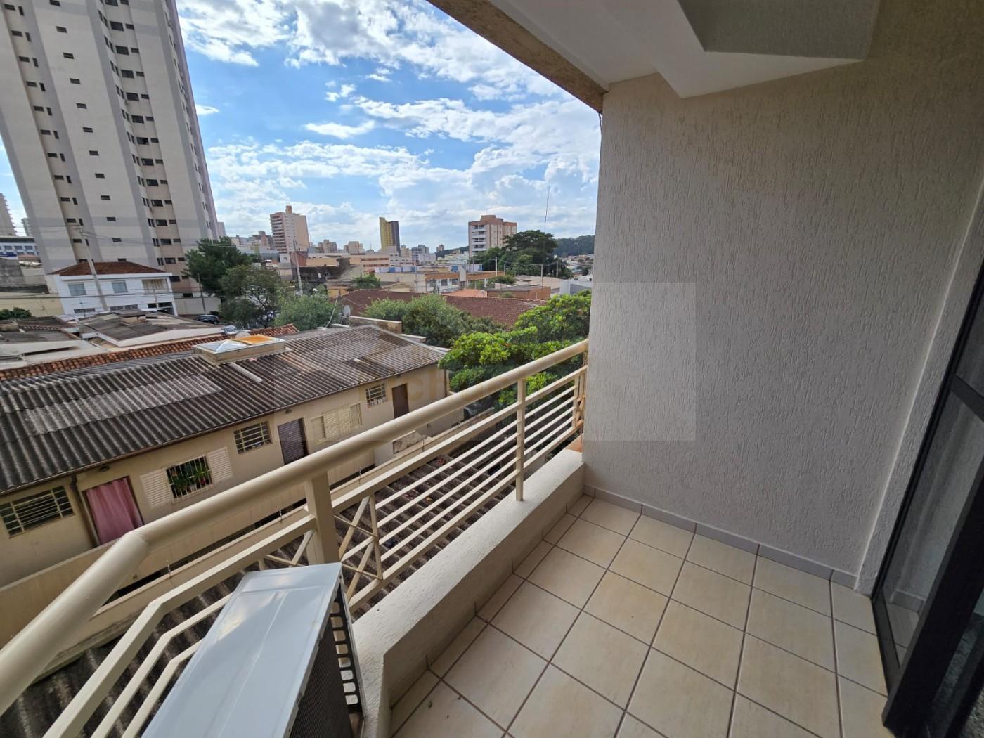 Apartamento à venda com 2 quartos, 72m² - Foto 7