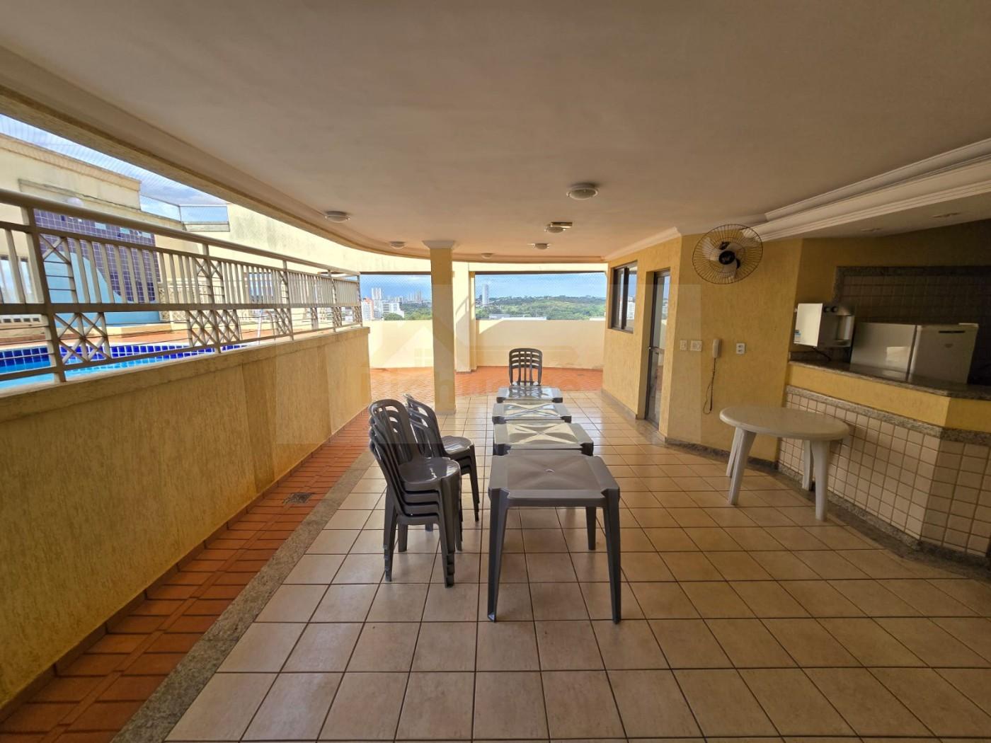 Apartamento à venda com 2 quartos, 72m² - Foto 30