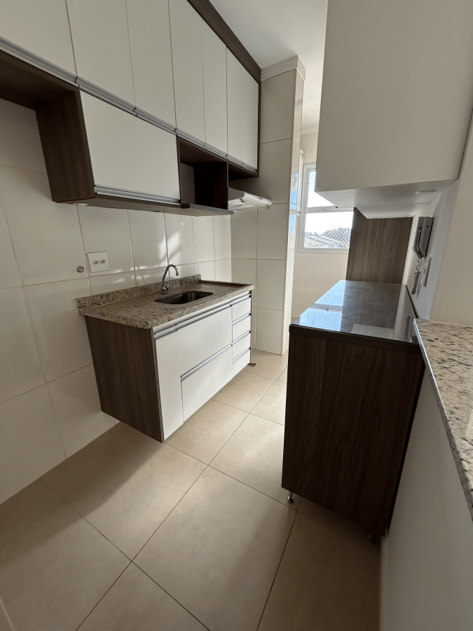 Apartamento à venda com 2 quartos, 63m² - Foto 3
