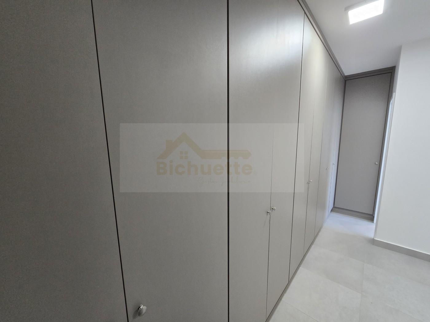 Apartamento para alugar com 3 quartos, 101m² - Foto 16