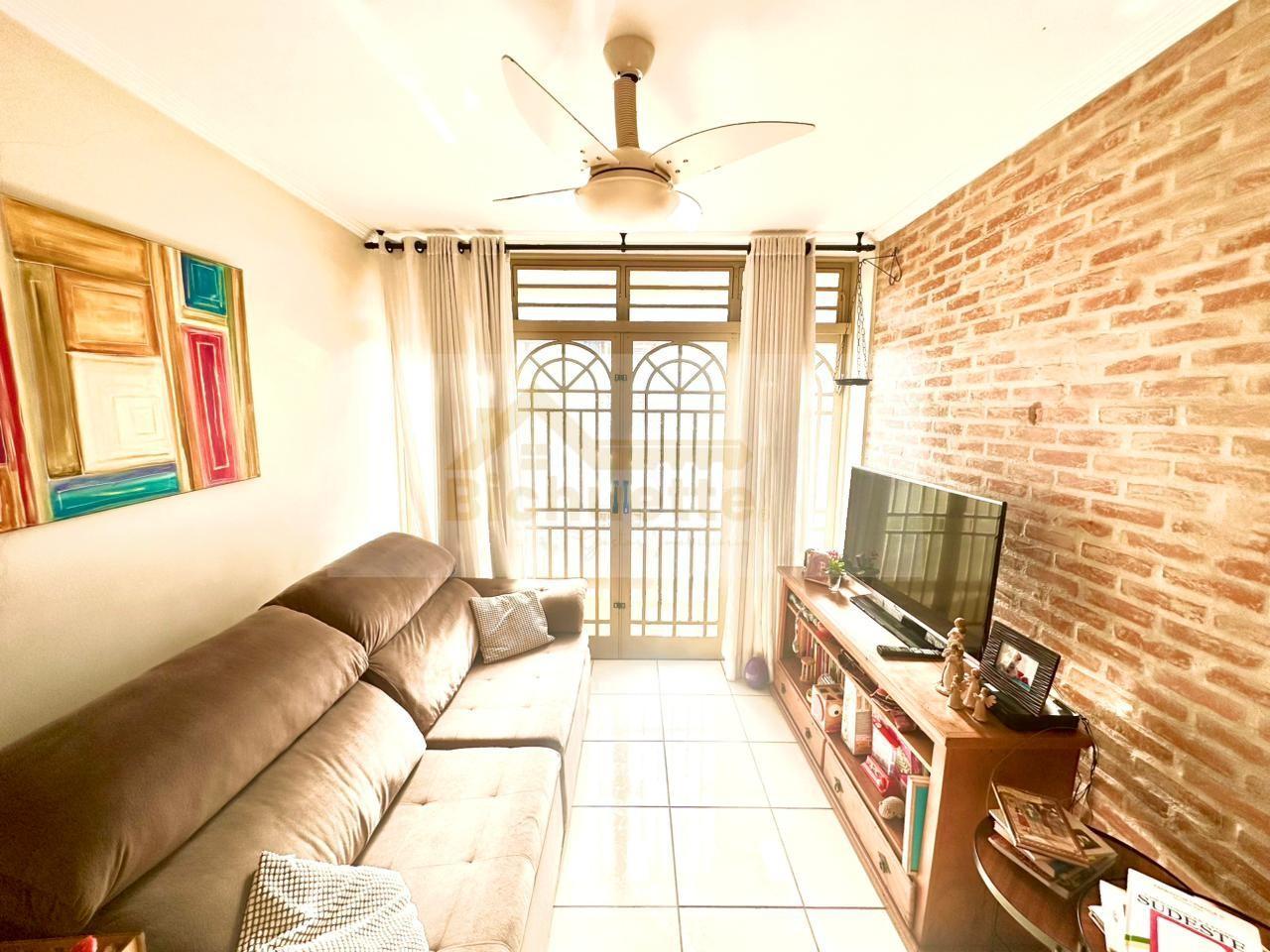 Apartamento, 3 quartos, 77 m² - Foto 1