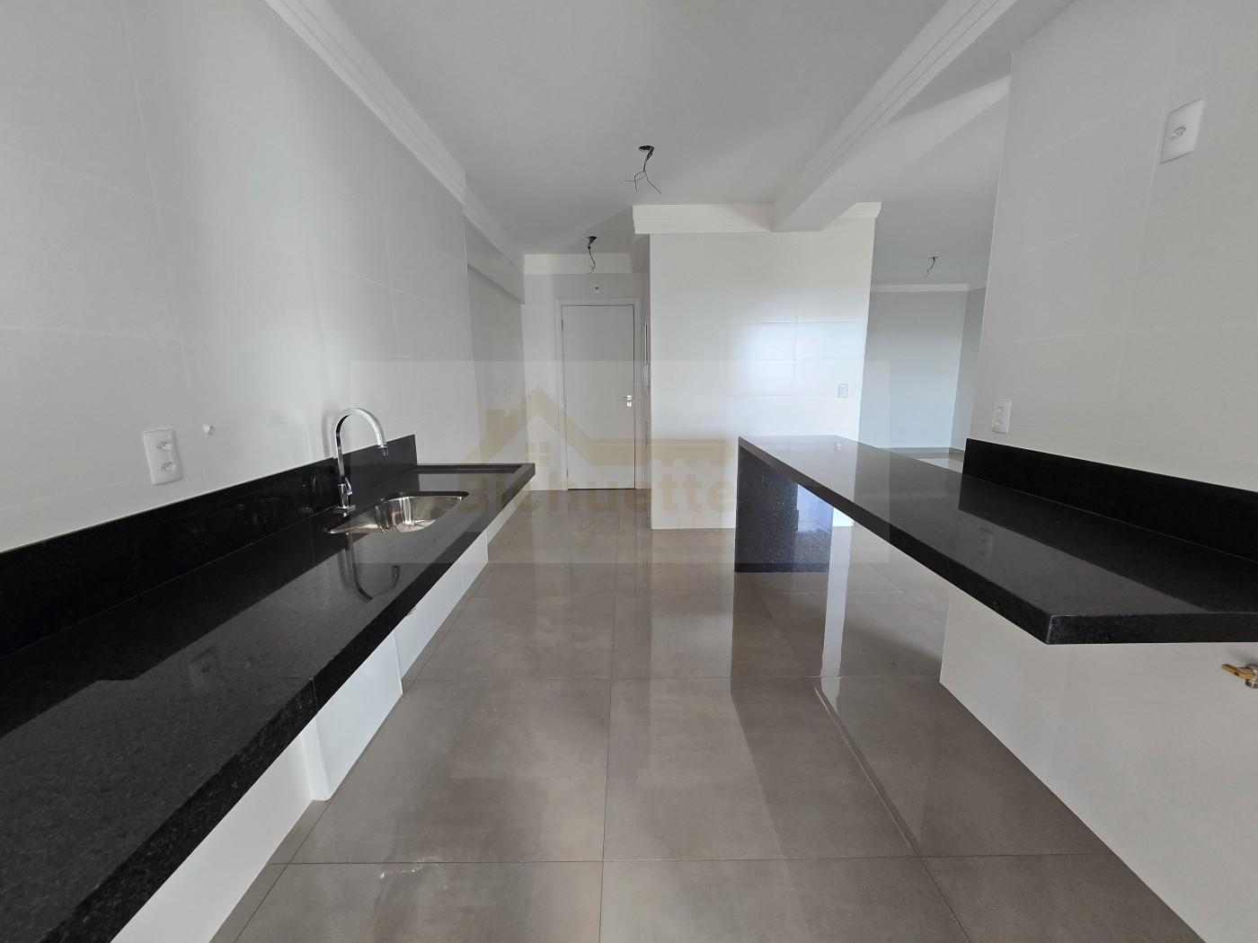 Apartamento à venda com 3 quartos, 155m² - Foto 7