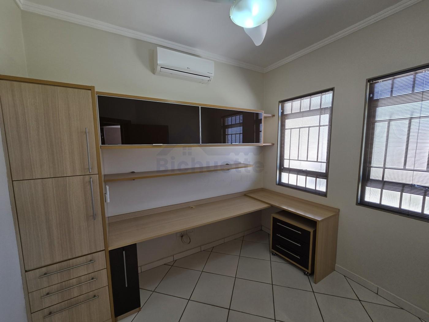 Casa, 4 quartos, 264 m² - Foto 9