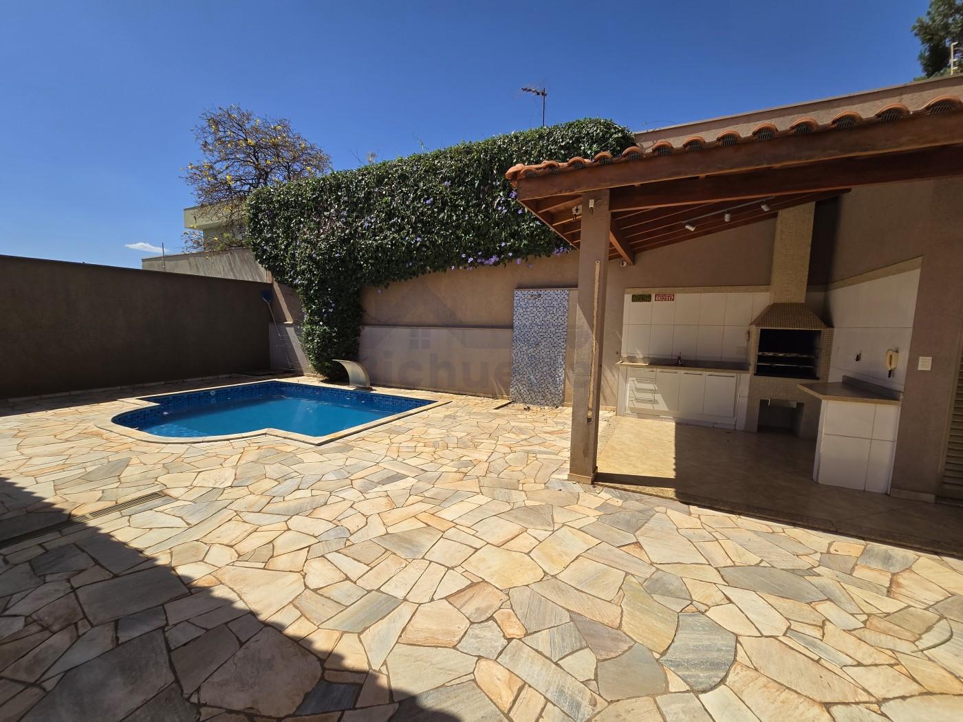 Casa, 4 quartos, 264 m² - Foto 33