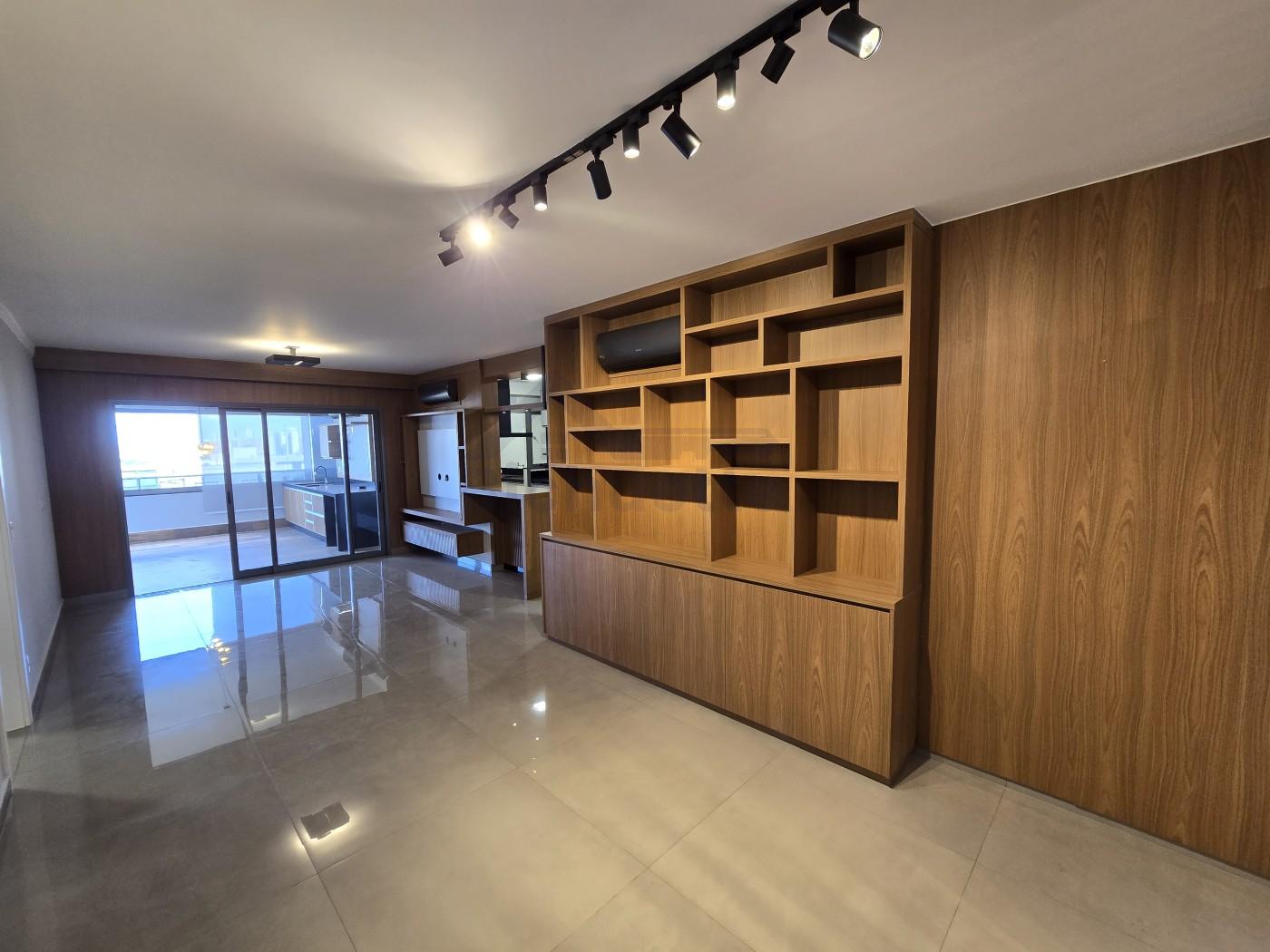 Apartamento, 3 quartos, 184 m² - Foto 1