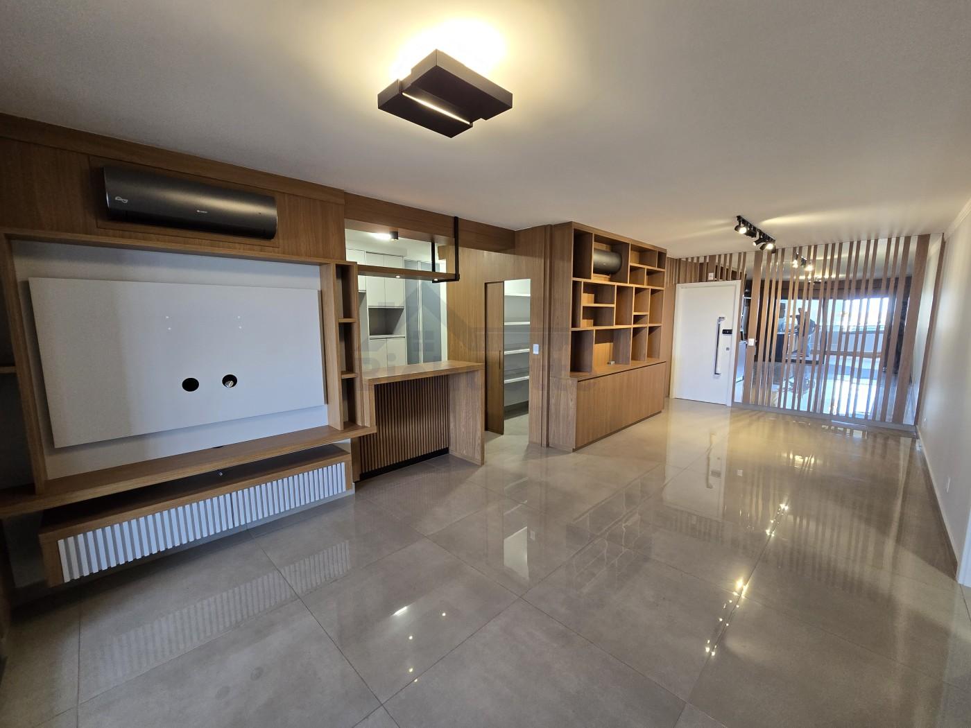 Apartamento, 3 quartos, 184 m² - Foto 2